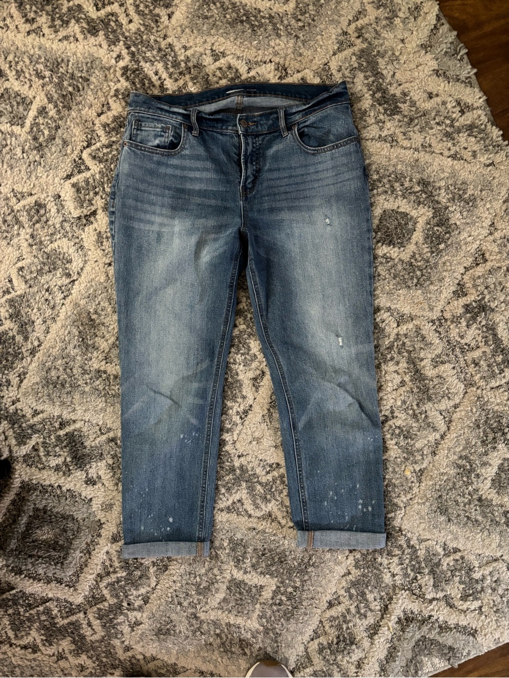 Old Navy Medium Blue Cropped Distressed Jeans